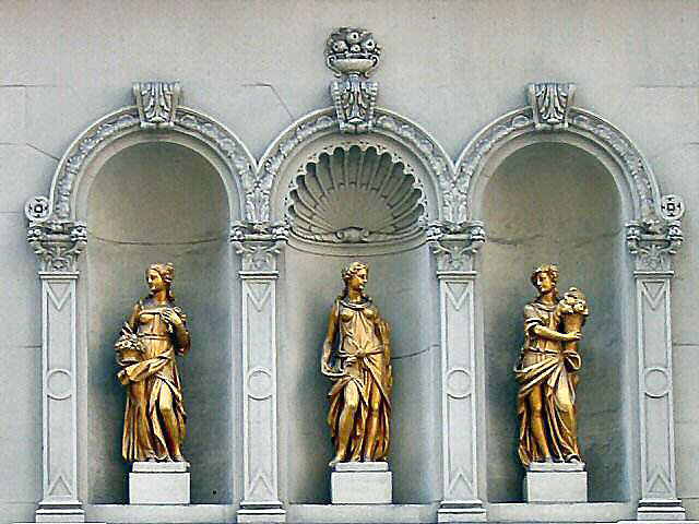 The Crown building statues