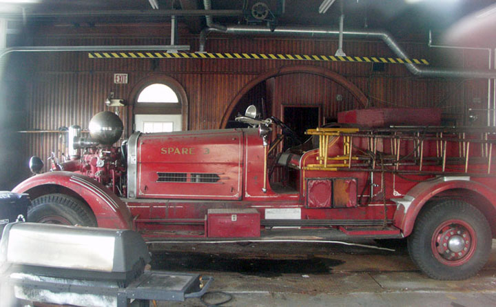 Worcester Fire Department Ahrens-Fox Pumper