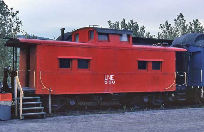LNE caboose 580